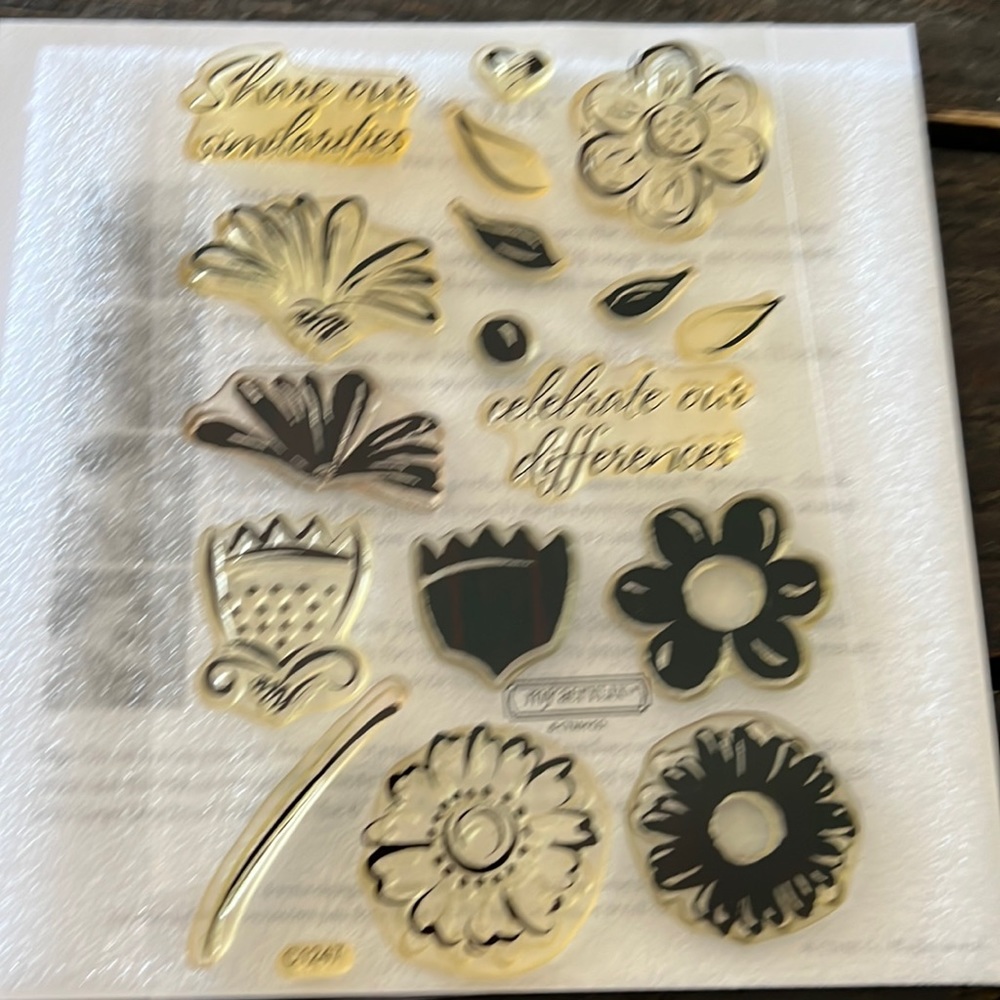 Close to my heart my acrylix stamp set-simple Blossoms